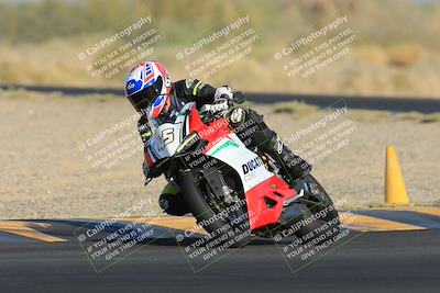 media/May-14-2023-SoCal Trackdays (Sun) [[024eb53b40]]/Turn 7 (740am)/